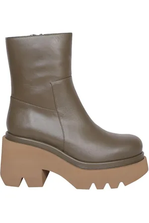 Paloma Barceló Leonor Round Toe Ankle Boots