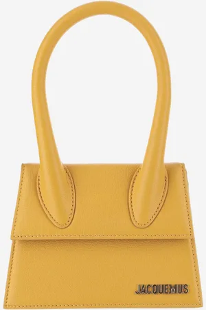 Jacquemus Le Chiquito Moyen Bag
