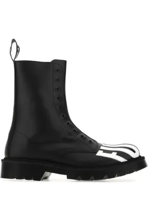 VTMNTS Leather Ankle Boots