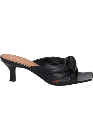 Via Roma Leather Sandal