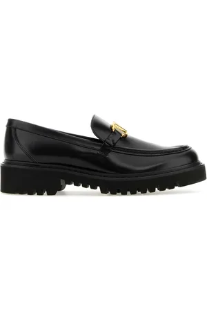 VALENTINO GARAVANI Vlogo Signature Calfskin Loafers
