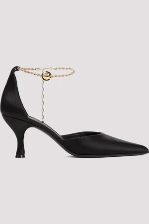 Salvatore Ferragamo Dana 70 Pumps