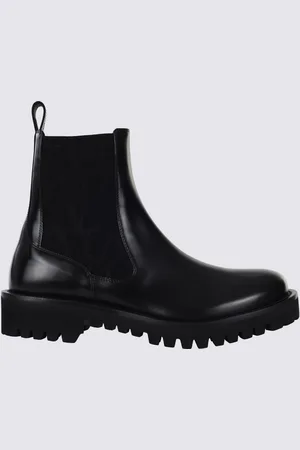 VALENTINO GARAVANI Round Toe Ankle Boots