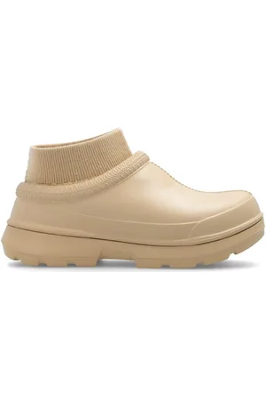 UGG Tasman Round Toe Ankle Boots