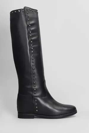 Julie Dee Low Heels Boots In Leather
