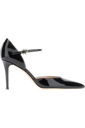 Gianvito Rossi Black Leather Pumps