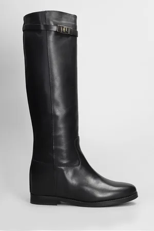 Julie Dee Low Heels Boots In Leather