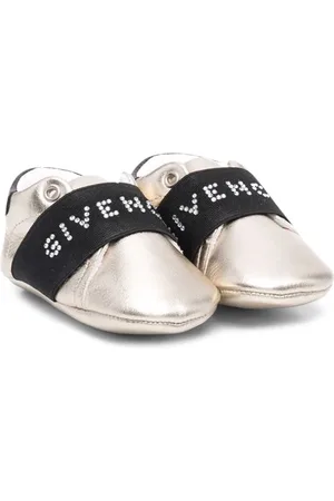 Givenchy Cow Leather Slippers