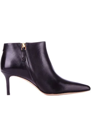 Ralph Lauren Pointed-toe Ankle Boots