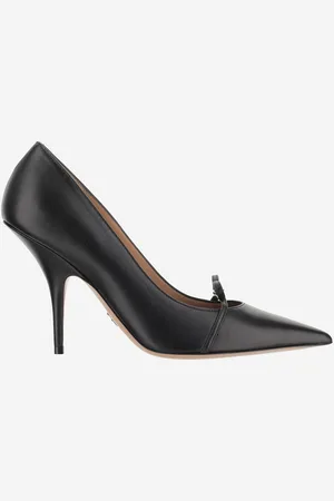 Salvatore Ferragamo Leather Pumps With Logo