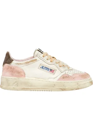 Autry White Medalist Lowtop Sneakers