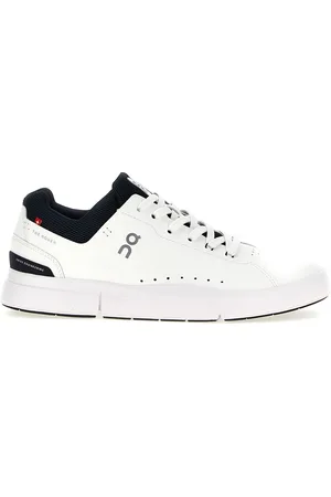 On Running The Roger Advantage Sneakers