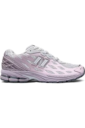 New Balance 1906