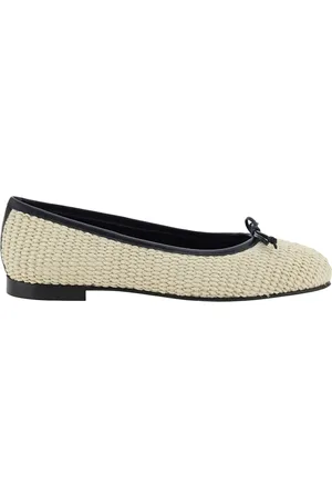 Manolo Blahnik Veralli 010 Ballerina Flats