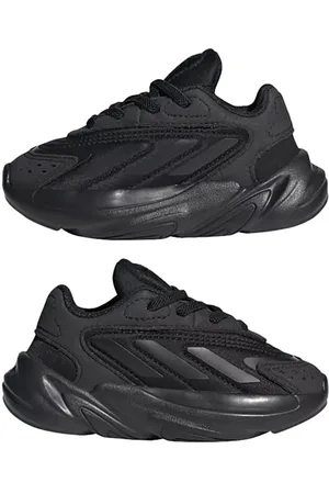 adidas Ozelia Sneaker