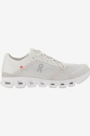 On Running Cloudflow Sneakers