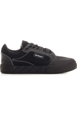 OFF-WHITE Vulcanized 779 Sneaker