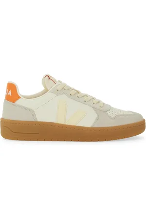 Veja Sneaker v-82