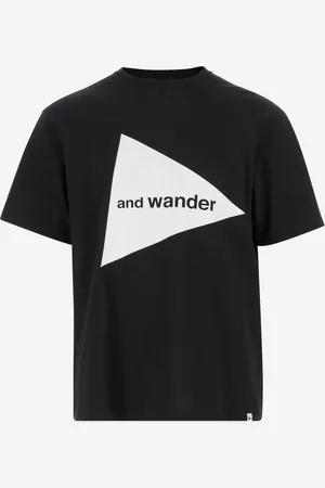 and wander T-shirt With Logo