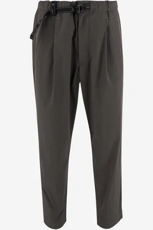 and wander Pants With Belt