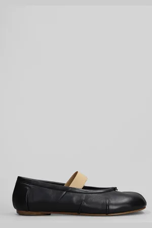 Maison Margiela Tabi Ballet Flats In Leather