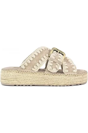 Mou Crossover Strapped Sandals