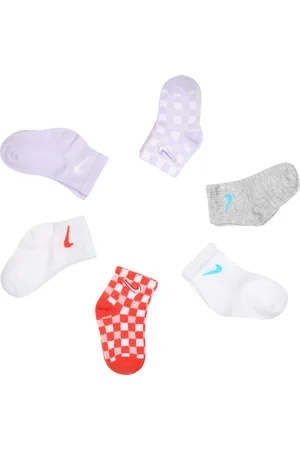 Nike Set For Baby Boy With Iconic Swoosh