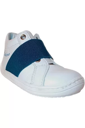 Tenis liso Naturino de piel para niño