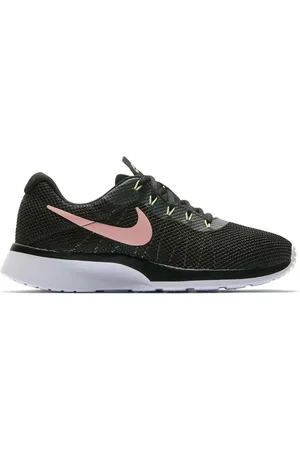 Tenis Nike Tanjun Racer para dama