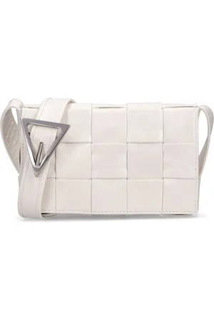 Bottega Veneta Bandolera Pequeña Cassette