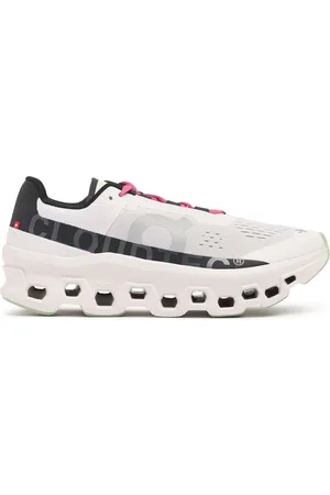 On Running Sneakers Cloudmster