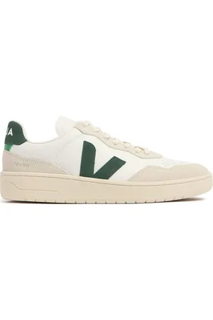 Veja Sneakers V-90 O.t.