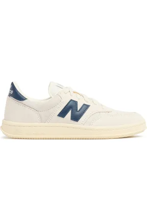 New Balance Sneakers T500