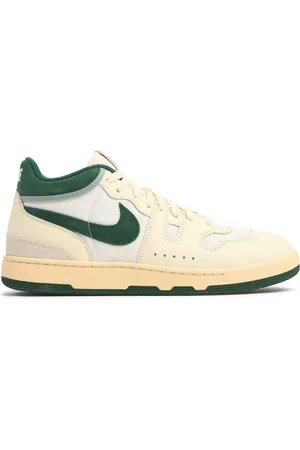 Nike Sneakers Attack