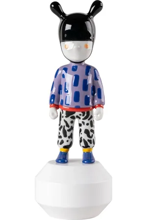 LLADRÒ The Little Guest By Camille Walala