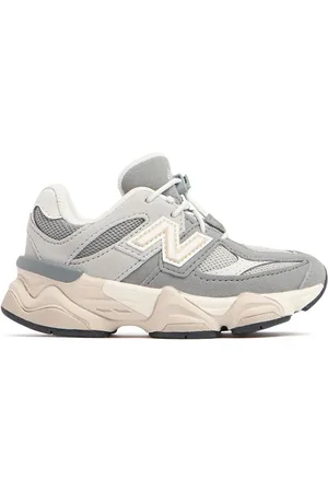 New Balance Sneakers 9060 Con Cordones