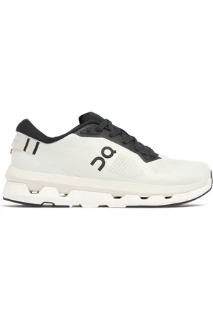 On Running Sneakers Cloudze