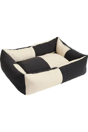 Hay Cama De Perro