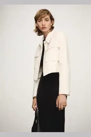 MANGO Chaqueta bolsillos rayas