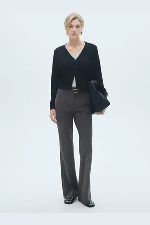 MANGO Pantalón flare bolsillos