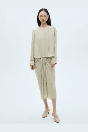 MANGO Blusa lyocell detalles calados