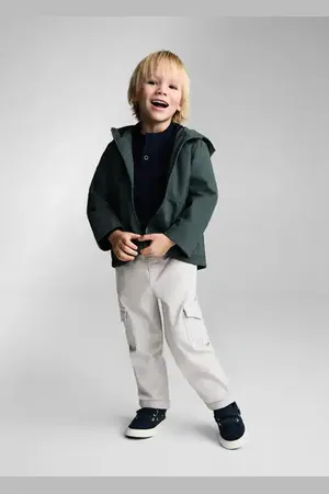 MANGO BABY Anorak impermeable capucha 824 meses