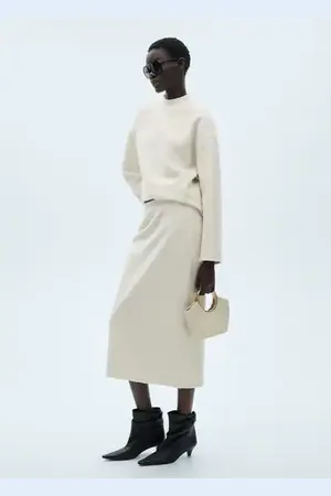 MANGO Falda midi bouclé