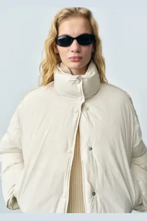 MANGO Anorak crop acolchado