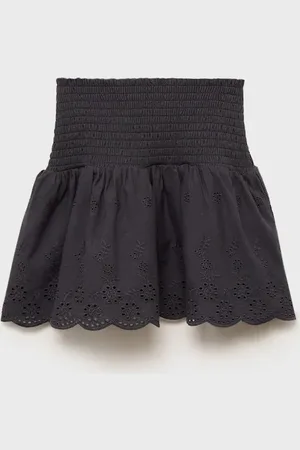 MANGO KIDS inifalda bordado inglés años