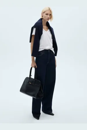 MANGO Camiseta algodón cuello pico CH