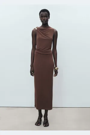 MANGO Vestido drapeado detalle metálico