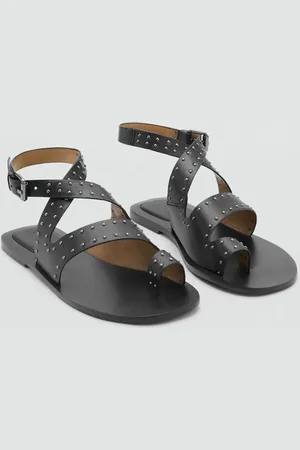 MANGO TEEN Sandalia tachuelas 2½