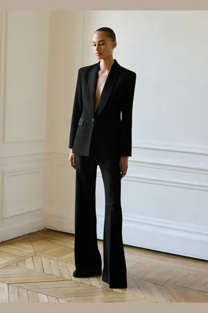 MANGO Blazer traje detalles satinados