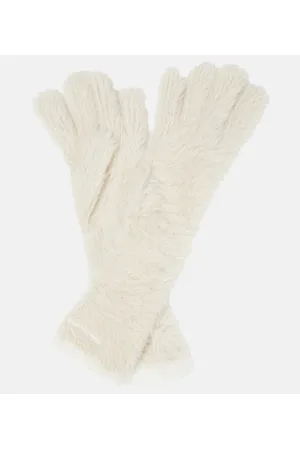 Jacquemus Les gants Neve long faux fur gloves